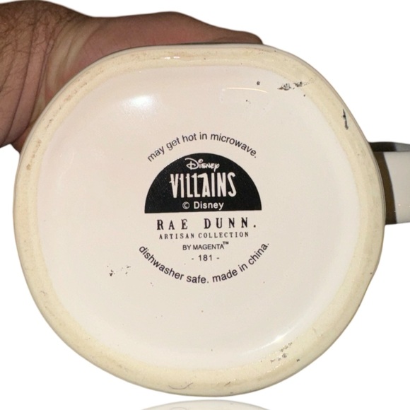 Rae Dunn: URSALA from The Little Mermaid “Disney Villains” Coffee Mug: NWT - Picture 4 of 4